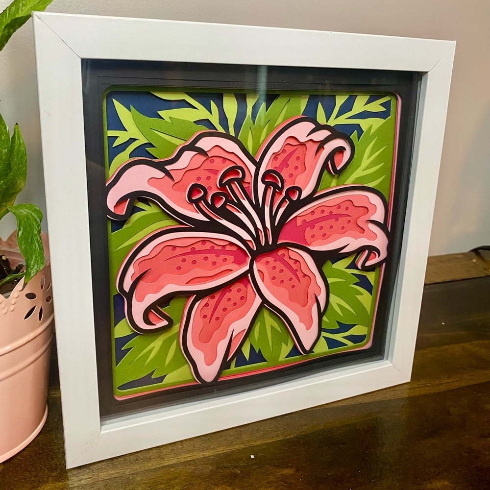 3D Lily Shadowbox - Picture 3 of 8